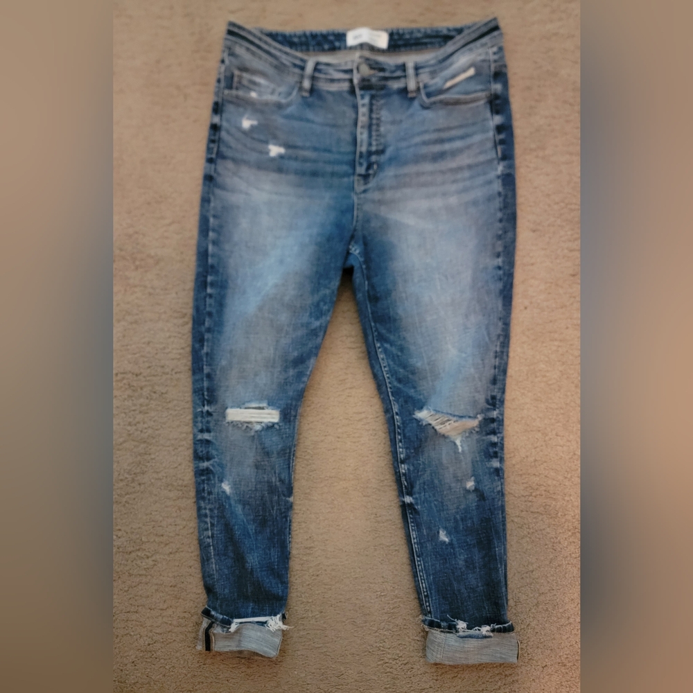 BKE Parker Universal fit high rise ankle skinny jeans distresses 30x27